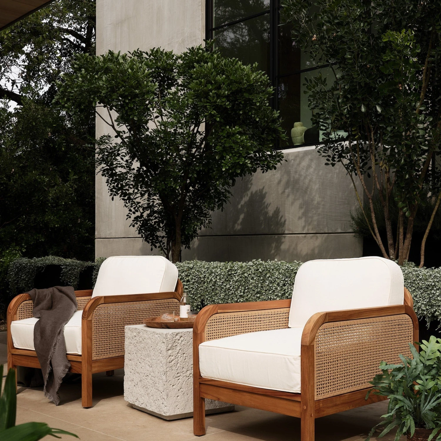 Otero Outdoor Square End Table - Image 2