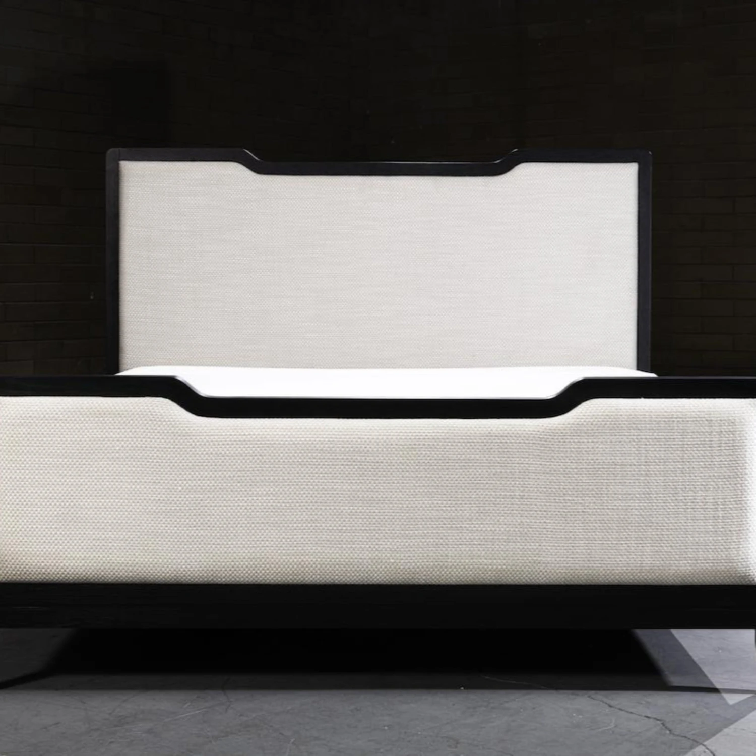 Graham Bed - Image 4