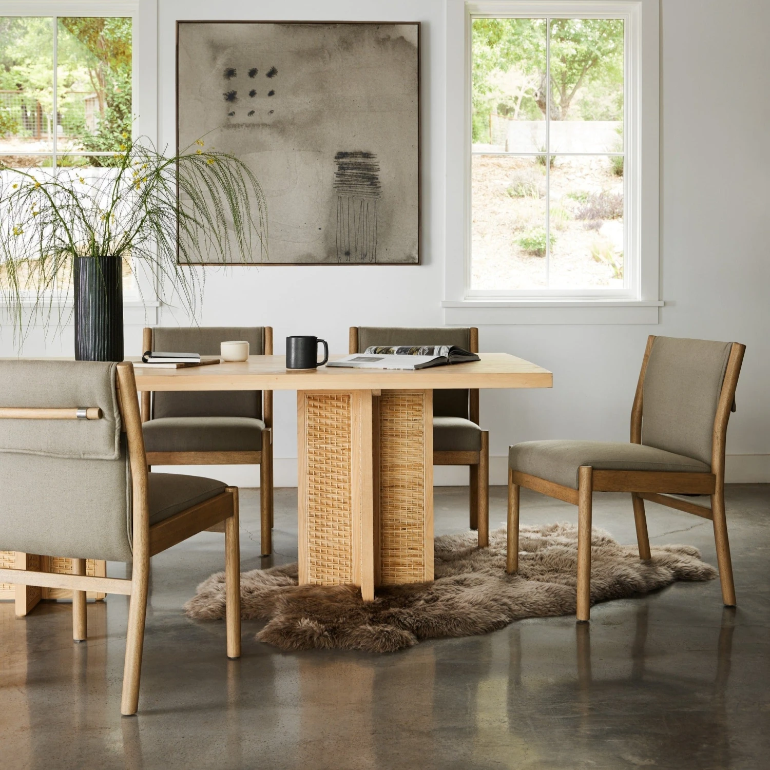 Levon Dining Table - Image 2
